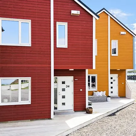 8 Person In Sandoy Semesterbostad