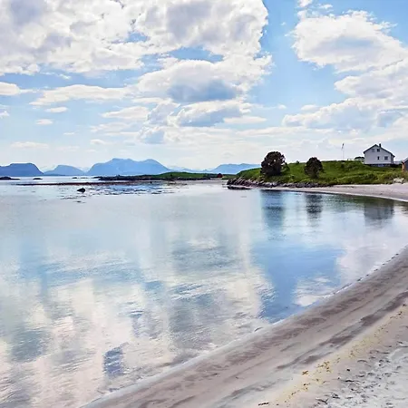 8 Person In Sandoy Casa de Férias Finnøy