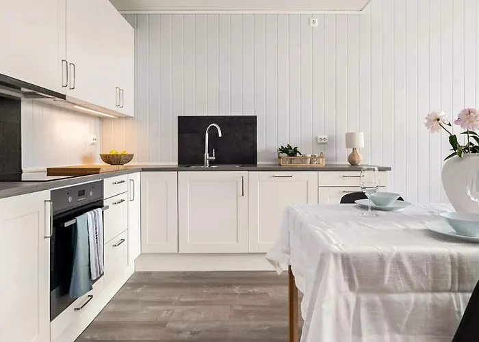 8 Person In Sandoy Semesterbostad