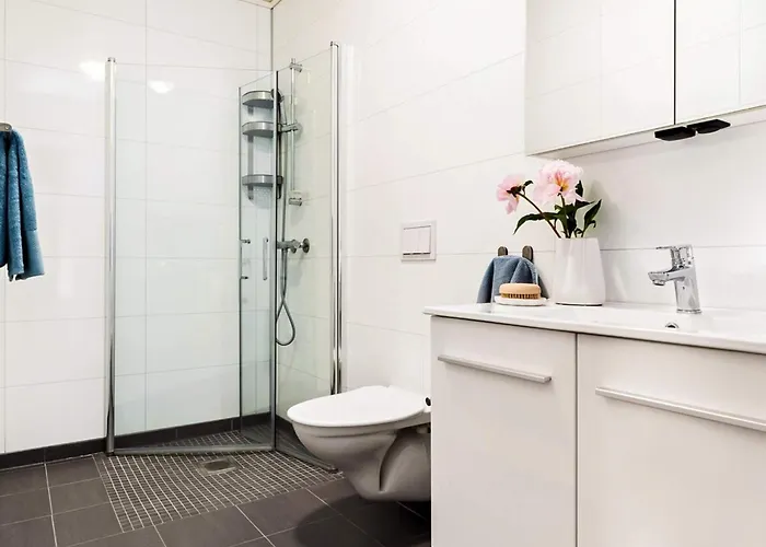 Дом отдыха 8 Person In Sandoy Finnoy