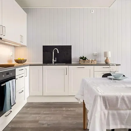 8 Person In Sandoy Tatil Evi